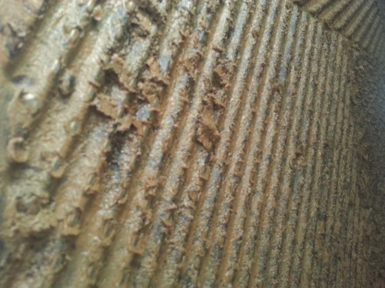 Oil and grease fouling on plate heat exchanger plates